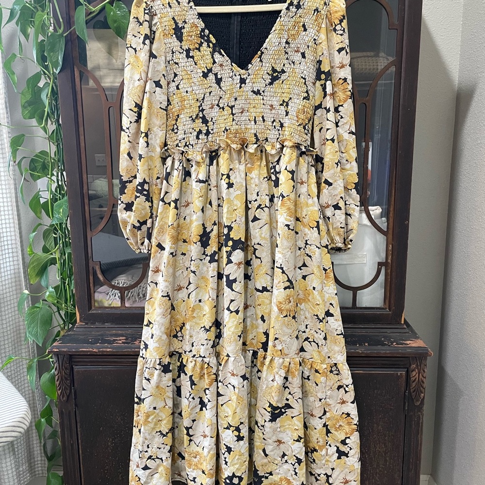 Moodie Yellow and Black Floral Long Sleeve Dress